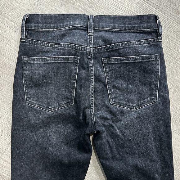 J.crew • 9" high-rise toothpick jean in Charcoal wash size 26 - Picture 6 of 12